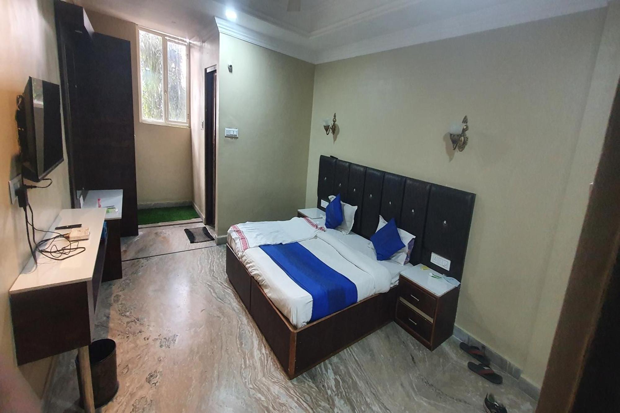 Oyo Hotel Rajshree Akolia エクステリア 写真